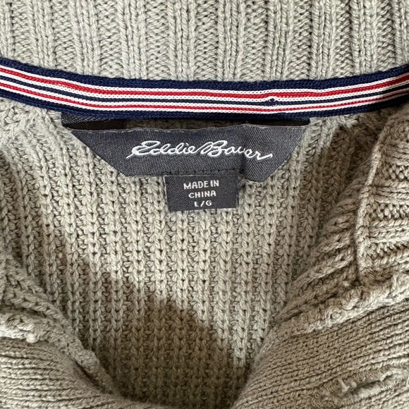 Eddie Bauer Men’s Gray Ribbed Knit Sweater – Size Large - Picture 3 of 4